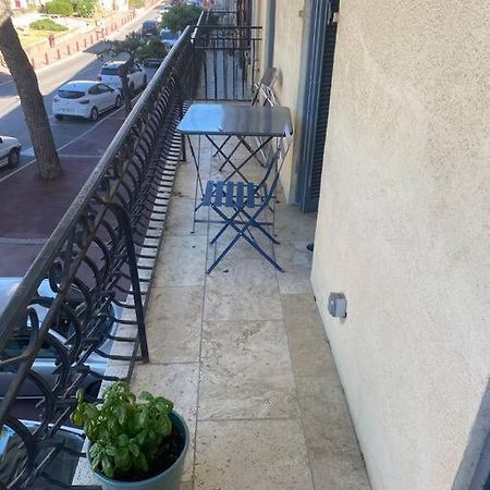 Jolie Appartement En Plein Centre Du Village Les Arcs-sur-Argens Buitenkant foto